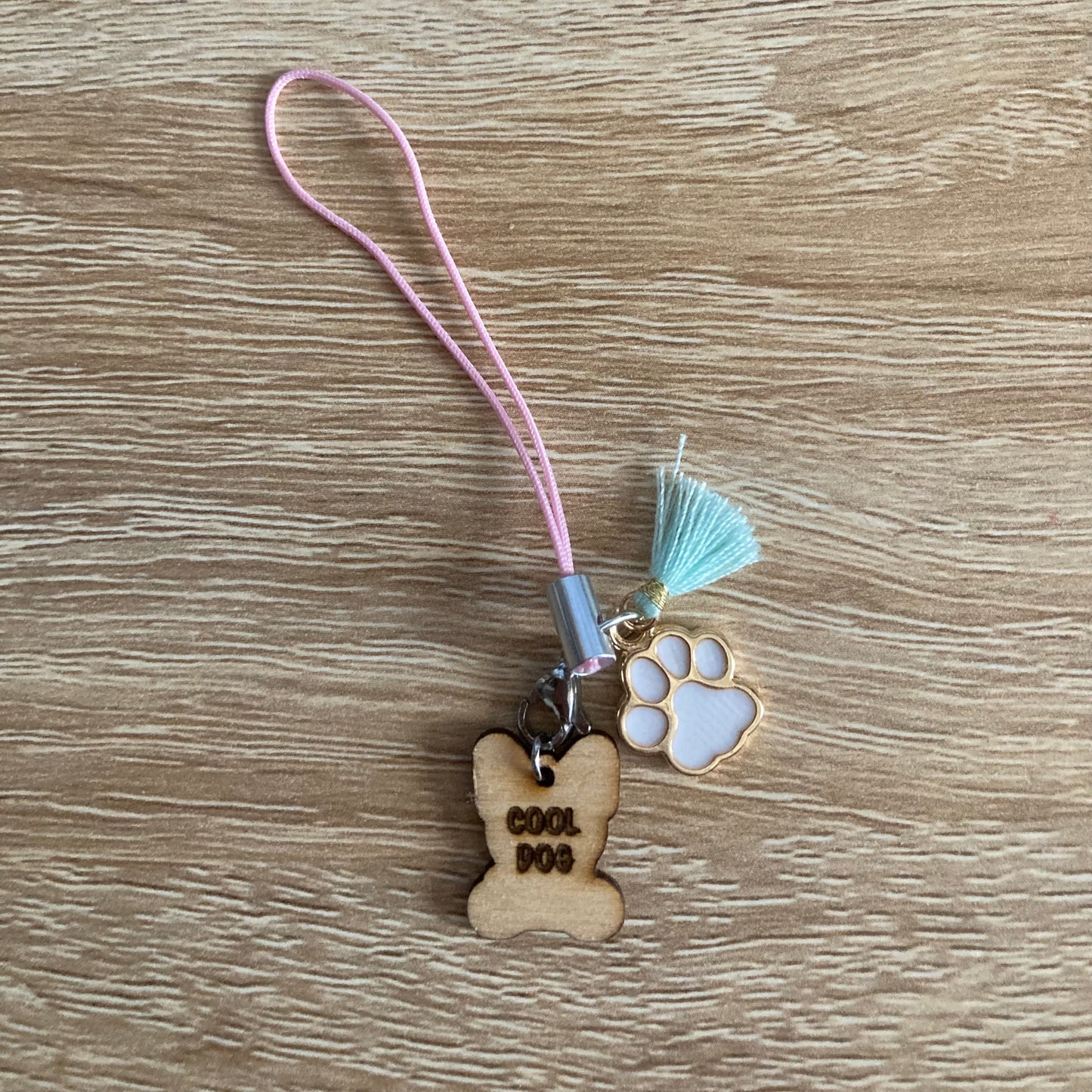 Breloque charm chien téléphone Carabidule