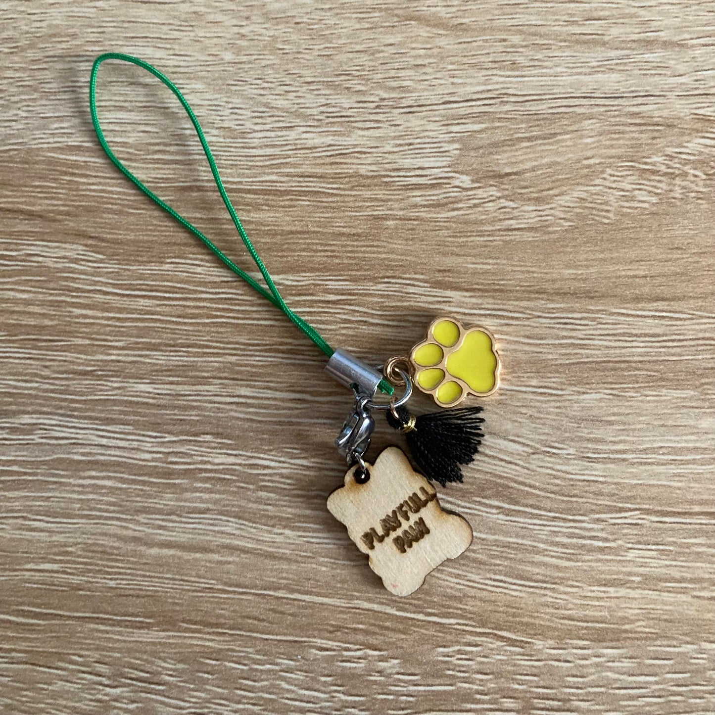 Breloque charm chien téléphone Carabidule