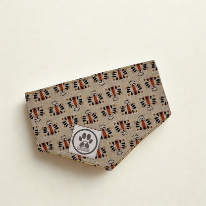 Bandana Chien Réversible – Tigres Stylisés & Jaune Moutarde – Fait Main