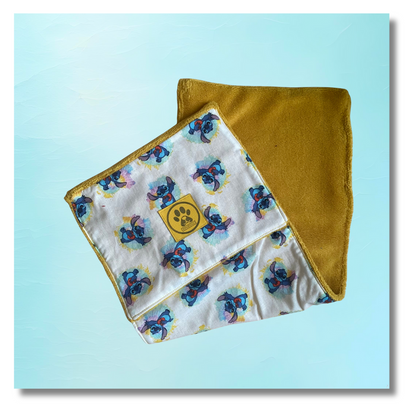 Serviette essuie-pattes License Stitch Jaune